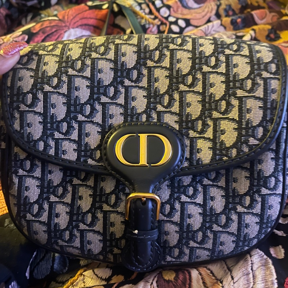 MEDIUM DIOR BOBBY BAG AUTHENTIC